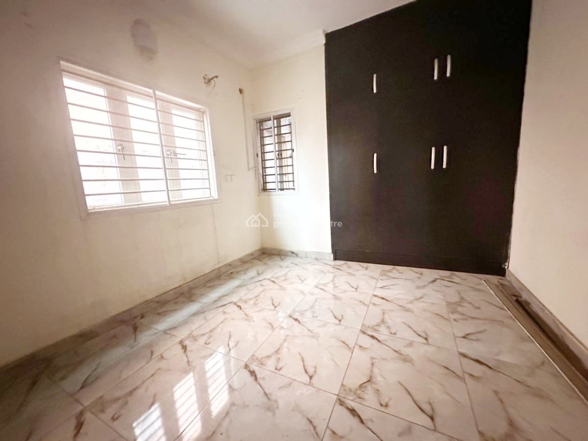 Luxury 3 Bedroom Apartment, Olowora, Omole Phase 2, Ikeja, Lagos, Flat / Apartment for Rent