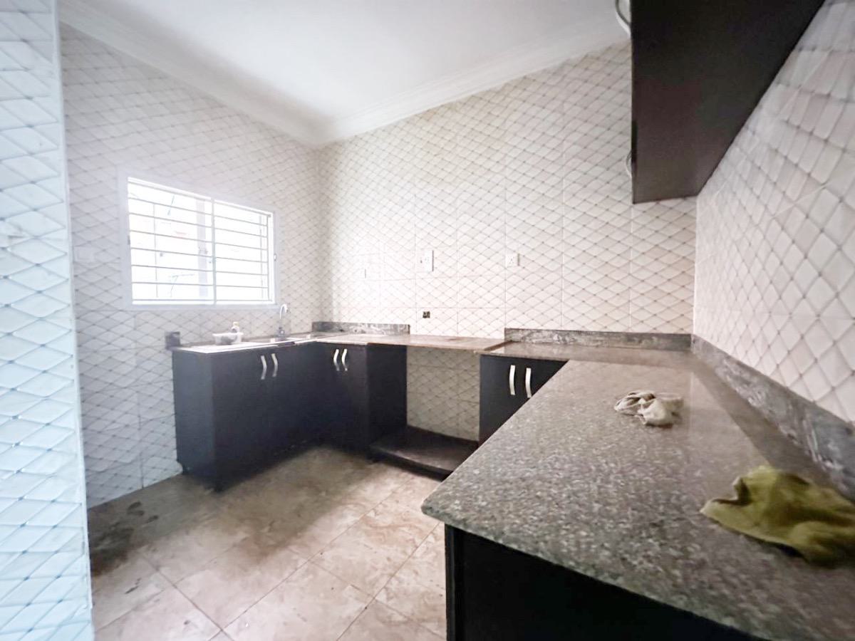 Luxury 3 Bedroom Apartment, Olowora, Omole Phase 2, Ikeja, Lagos, Flat / Apartment for Rent