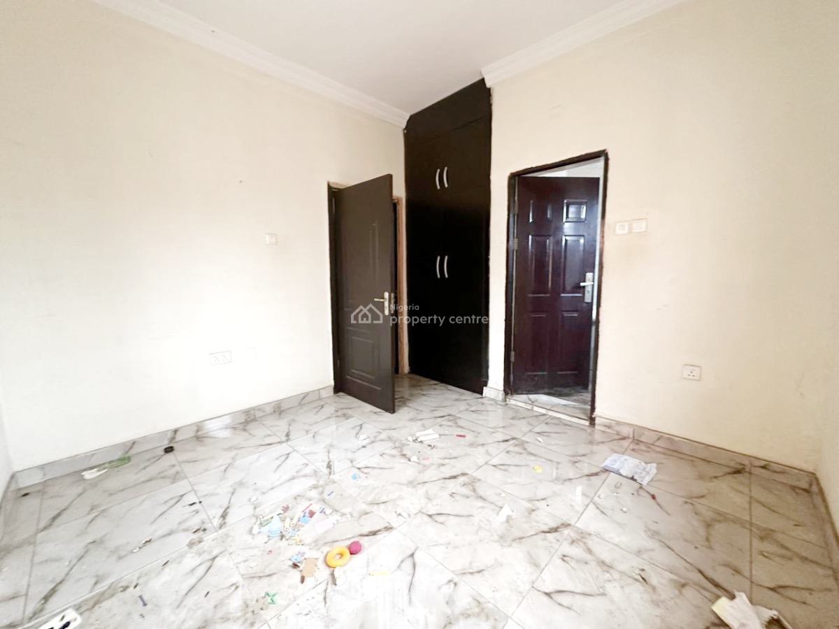 Luxury 3 Bedroom Apartment, Olowora, Omole Phase 2, Ikeja, Lagos, Flat / Apartment for Rent
