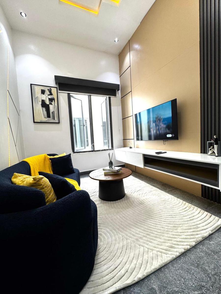 Newly Launched ️1 Bedroom Apartment with Swimming Pool, Lekki Phase 1, Lekki, Lagos, Flat / Apartment Short Let