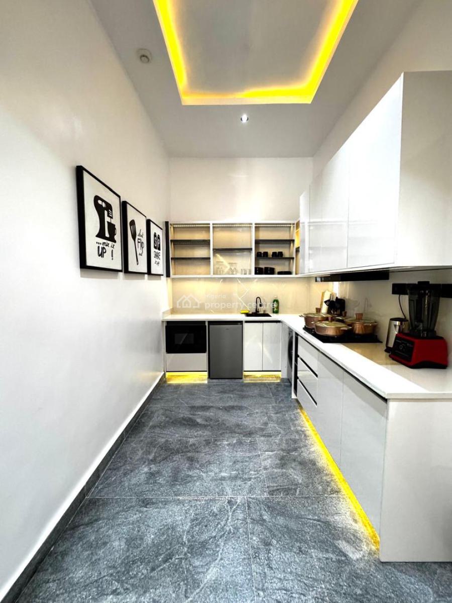 Newly Launched ️1 Bedroom Apartment with Swimming Pool, Lekki Phase 1, Lekki, Lagos, Flat / Apartment Short Let