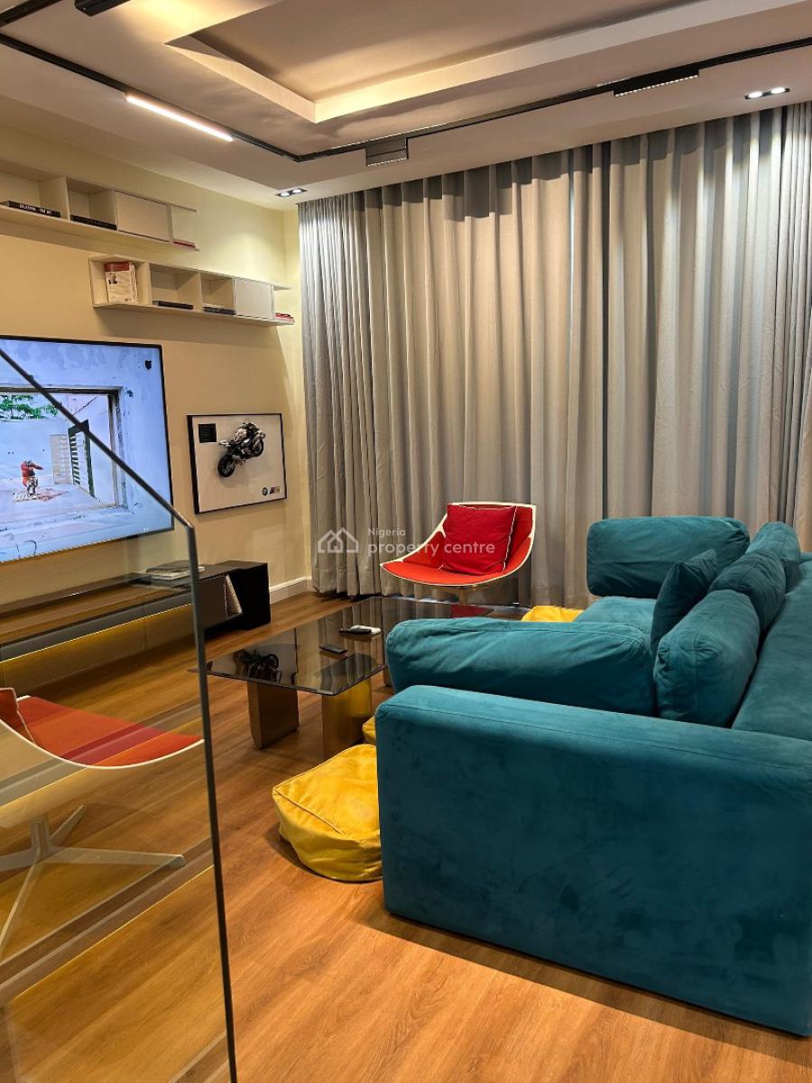 Brand New Cozy 2bedroom Apartment with a Ps5, Indoor Treadmill and Bal, Lekki Phase 1, Lekki, Lagos, Flat / Apartment Short Let