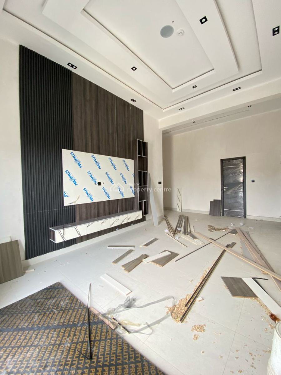 2 Bedroom Flat with Bq, Lekki, Lagos, Flat / Apartment for Rent