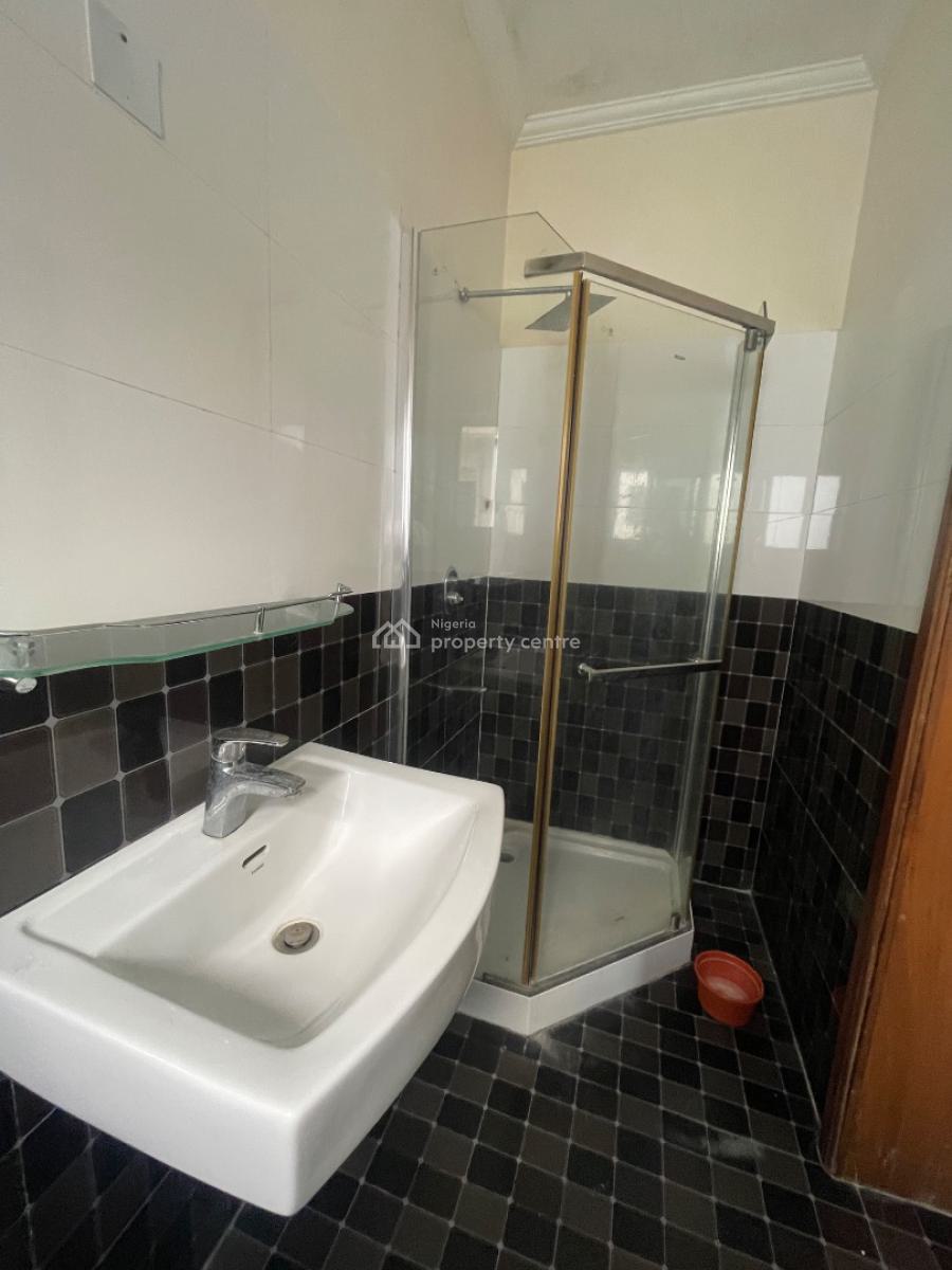 3 Bedroom with Bq Self Service, Off Admiralty Way, Lekki Phase 1, Lekki, Lagos, Flat / Apartment for Rent