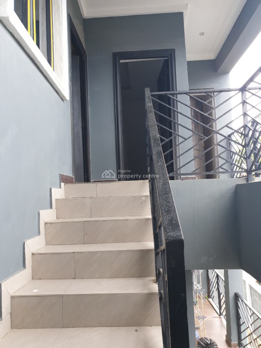 Spacious Miniflat, Ologolo in an Estate, Lekki, Lagos, Mini Flat (room and Parlour) for Rent