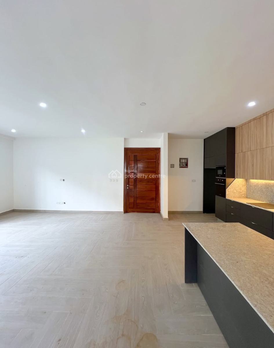 Stunning 2 Bedroom Apartment with Swimming Pool and Elevator, Agungi, Lekki, Lagos, Flat / Apartment for Sale