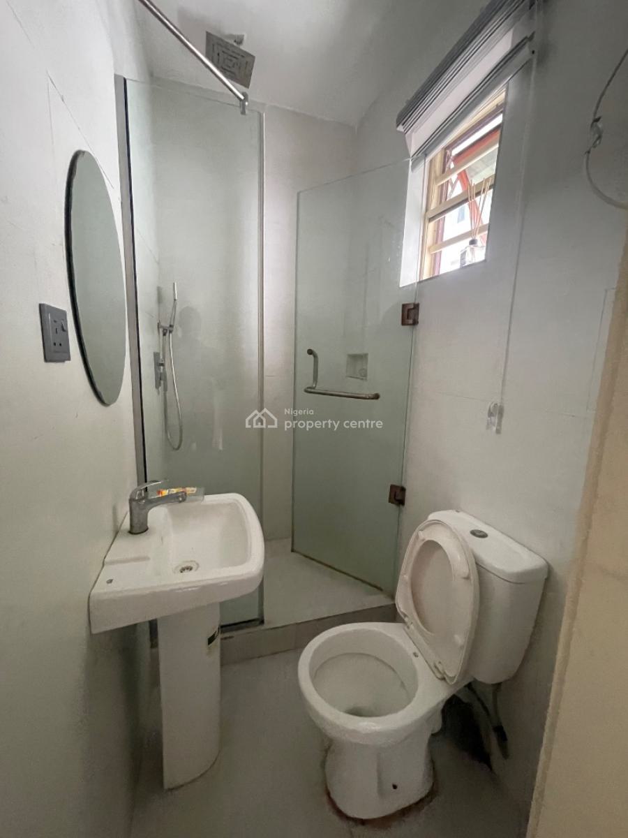 2 Bedroom Flat Fully Service with 24 Hrs Light, Ikate Flood Free Zone and Gated Area, Lekki Phase 1, Lekki, Lagos, Flat / Apartment for Rent