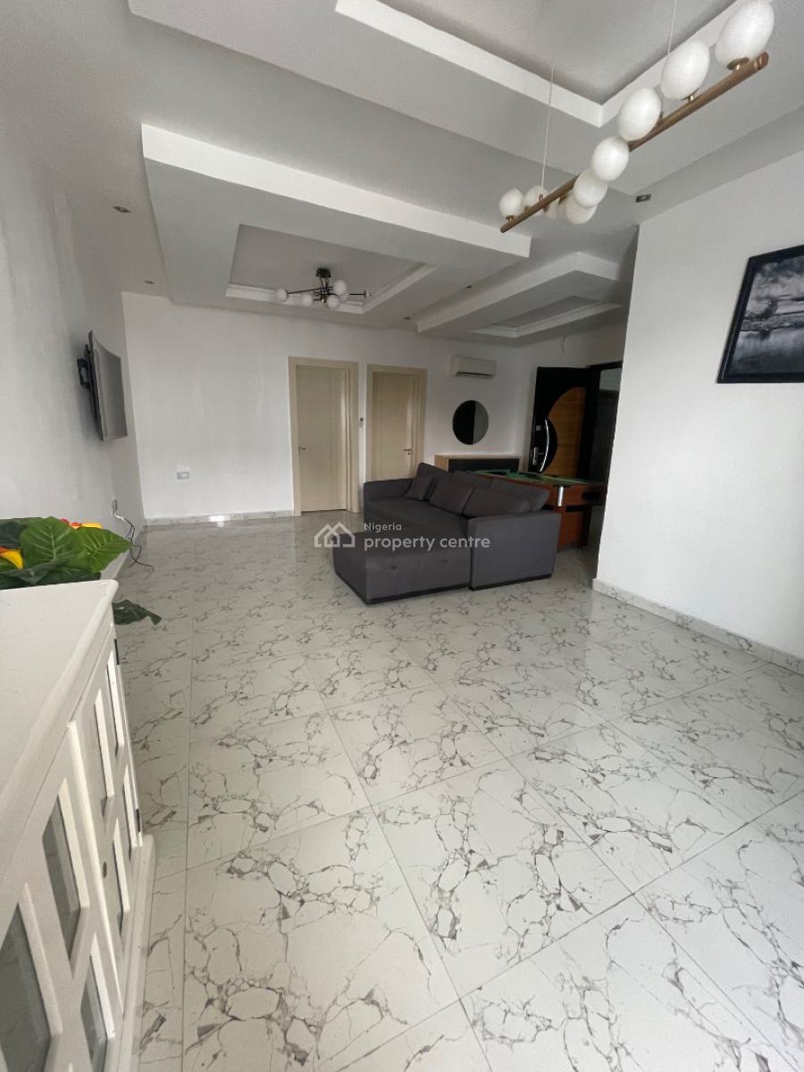 2 Bedroom Flat Fully Service with 24 Hrs Light, Ikate Flood Free Zone and Gated Area, Lekki Phase 1, Lekki, Lagos, Flat / Apartment for Rent