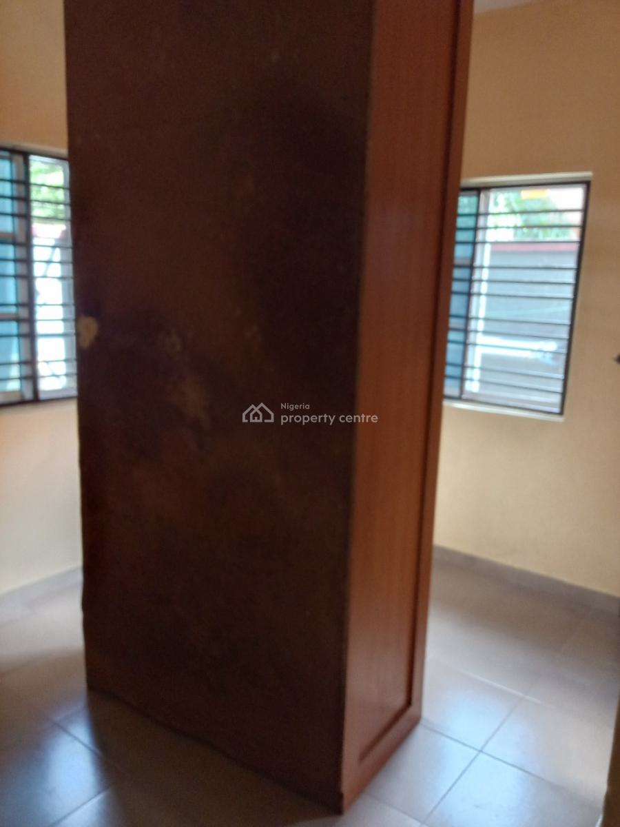 Spacious 2 Bedroom Apartment with Necessary Facilities, Off Mobil Road, Maroko, Ajah, Lagos, Flat / Apartment for Rent