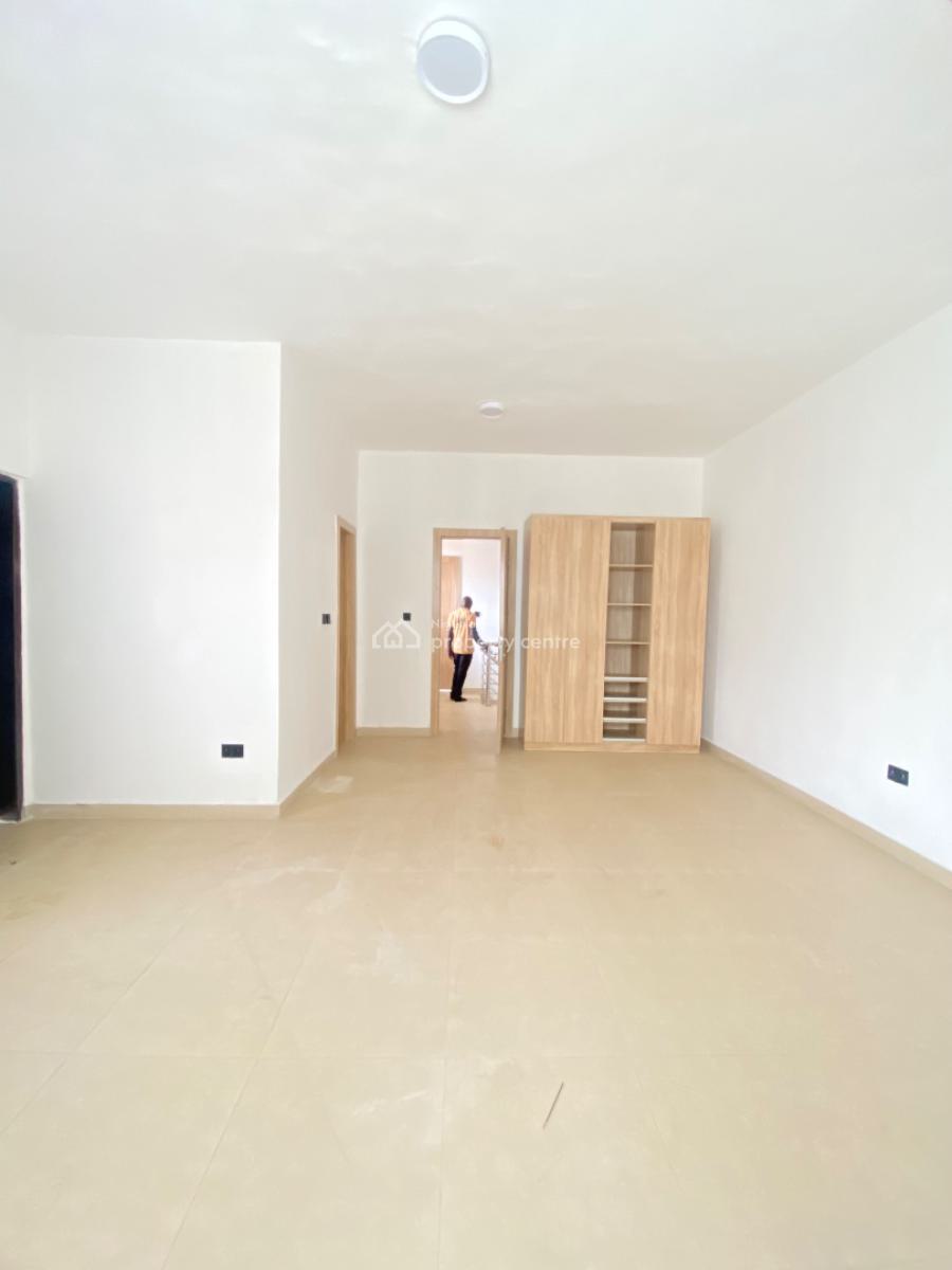 Exquisitely Built 2 Bedroom Maisonette with Rooftop, Ajah, Lagos, Flat / Apartment for Rent