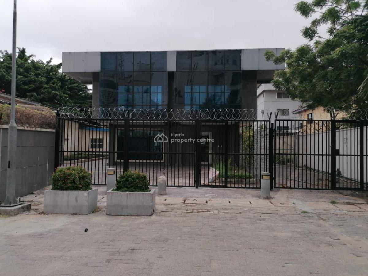 Distress Building, Danmole Vi, Victoria Island (vi), Lagos, Detached Duplex for Sale