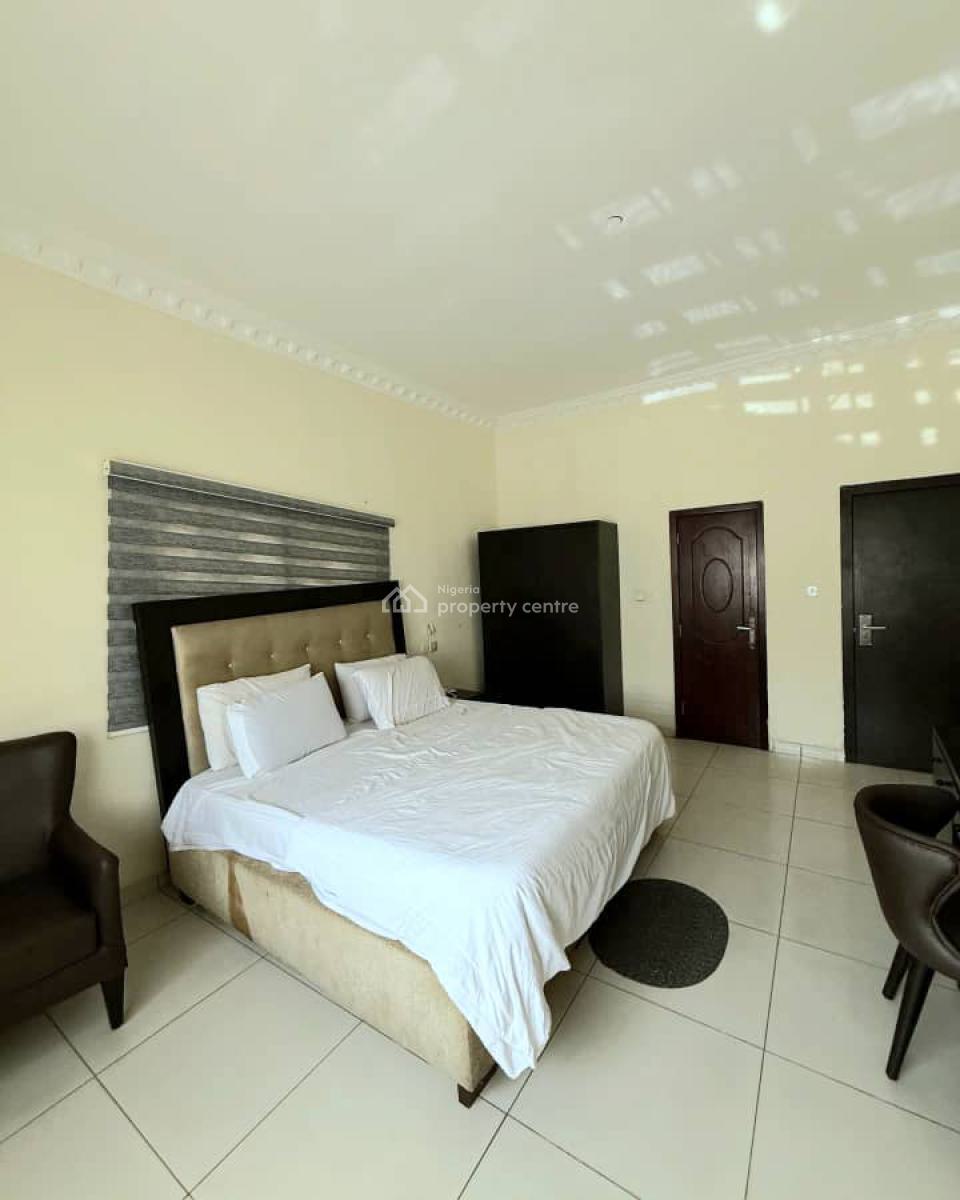 Furnished 16-room Fully Detached House, Oniru, Victoria Island (vi), Lagos, Hotel / Guest House for Rent