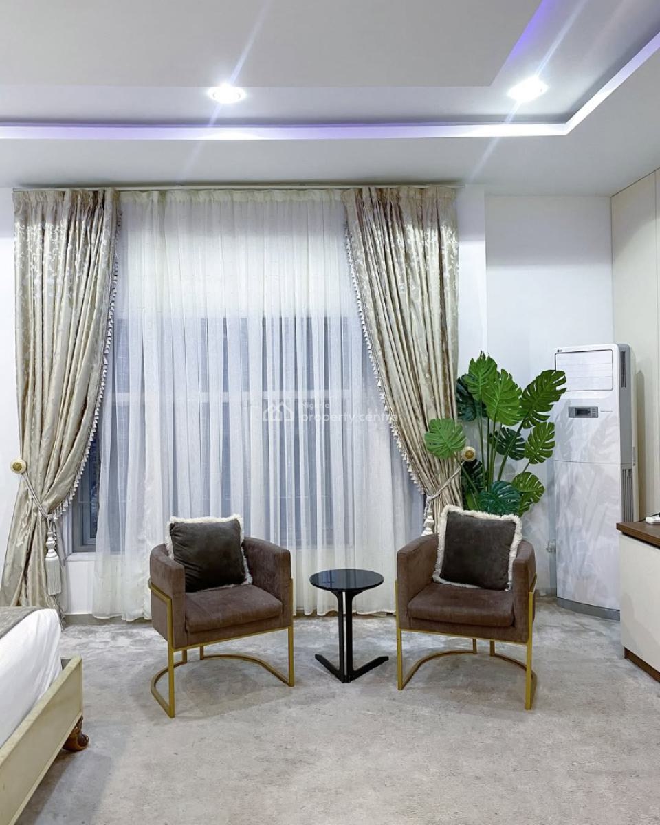 Urban Luxury Suite Studio Apartment, Rajab Naibi Street, Off Abubakar Koko Avenue, Life Camp, Abuja, Flat / Apartment Short Let