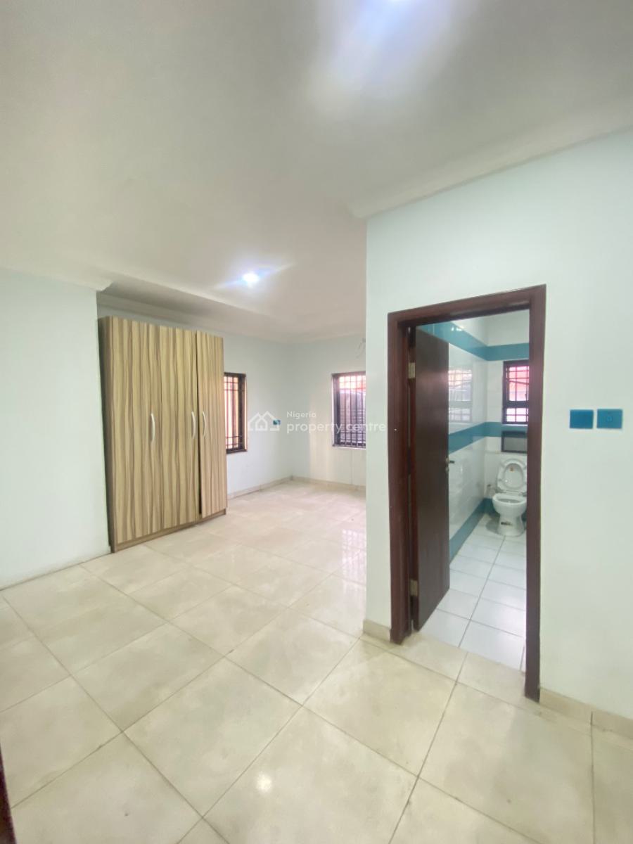 Well Built 3 Bedroom Apartment, Sangotedo, Ajah, Lagos, Flat / Apartment for Rent
