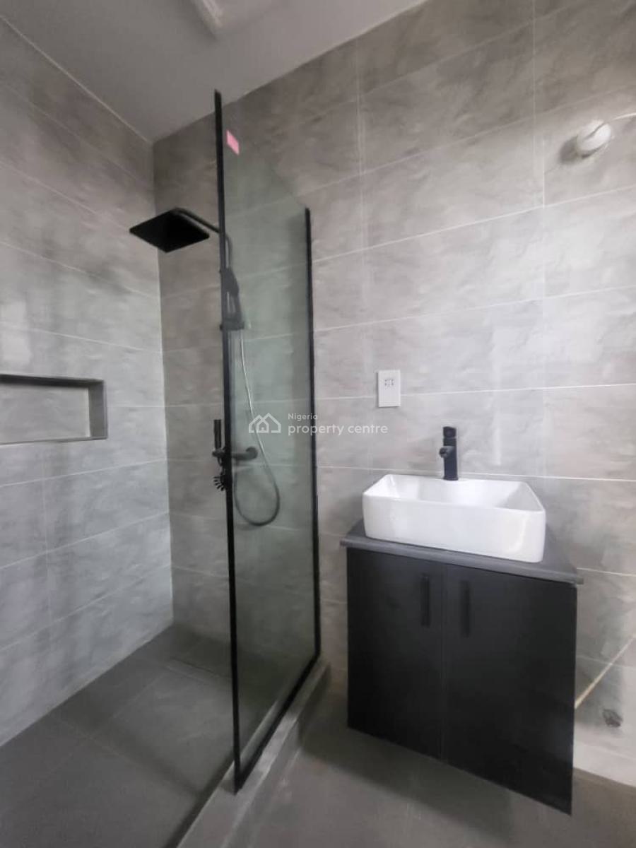 Specious Luxury Well Built 2bedroom Apartment, Ikoyi Lagos, Ikoyi, Lagos, Flat / Apartment for Sale