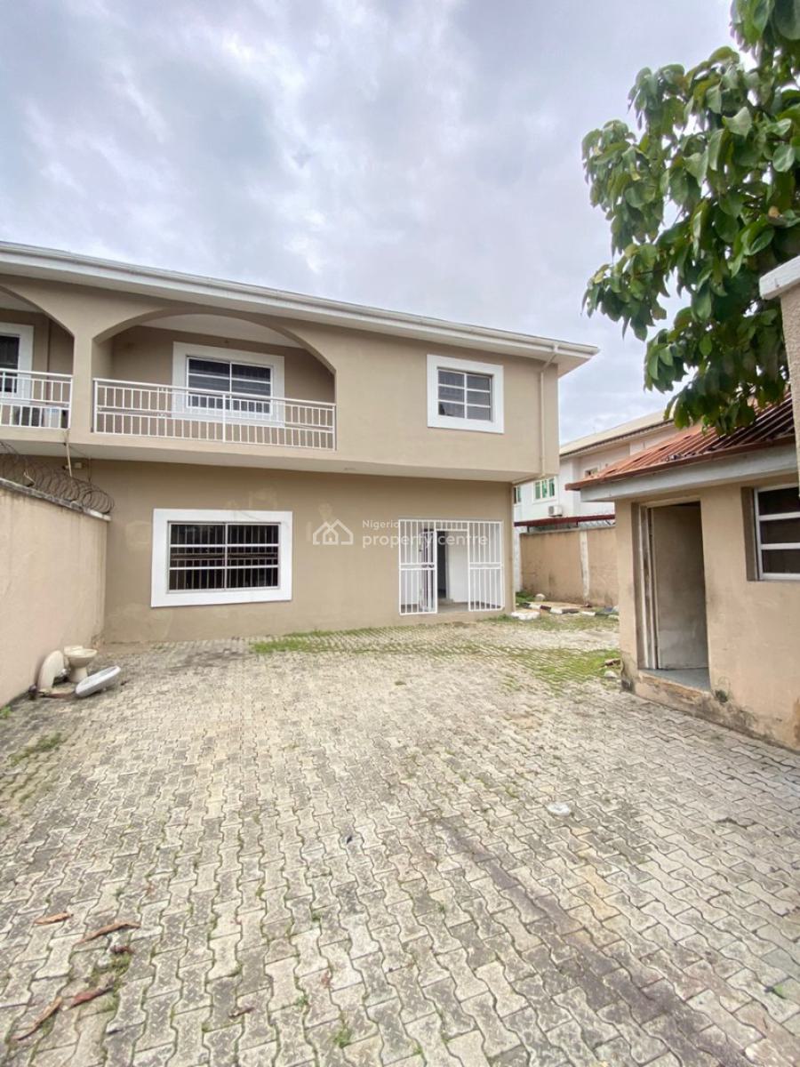 5 Bedroom Semi Detached Duplex with 2 Bq, Lekki Phase 1, Lekki, Lagos, Semi-detached Duplex for Rent