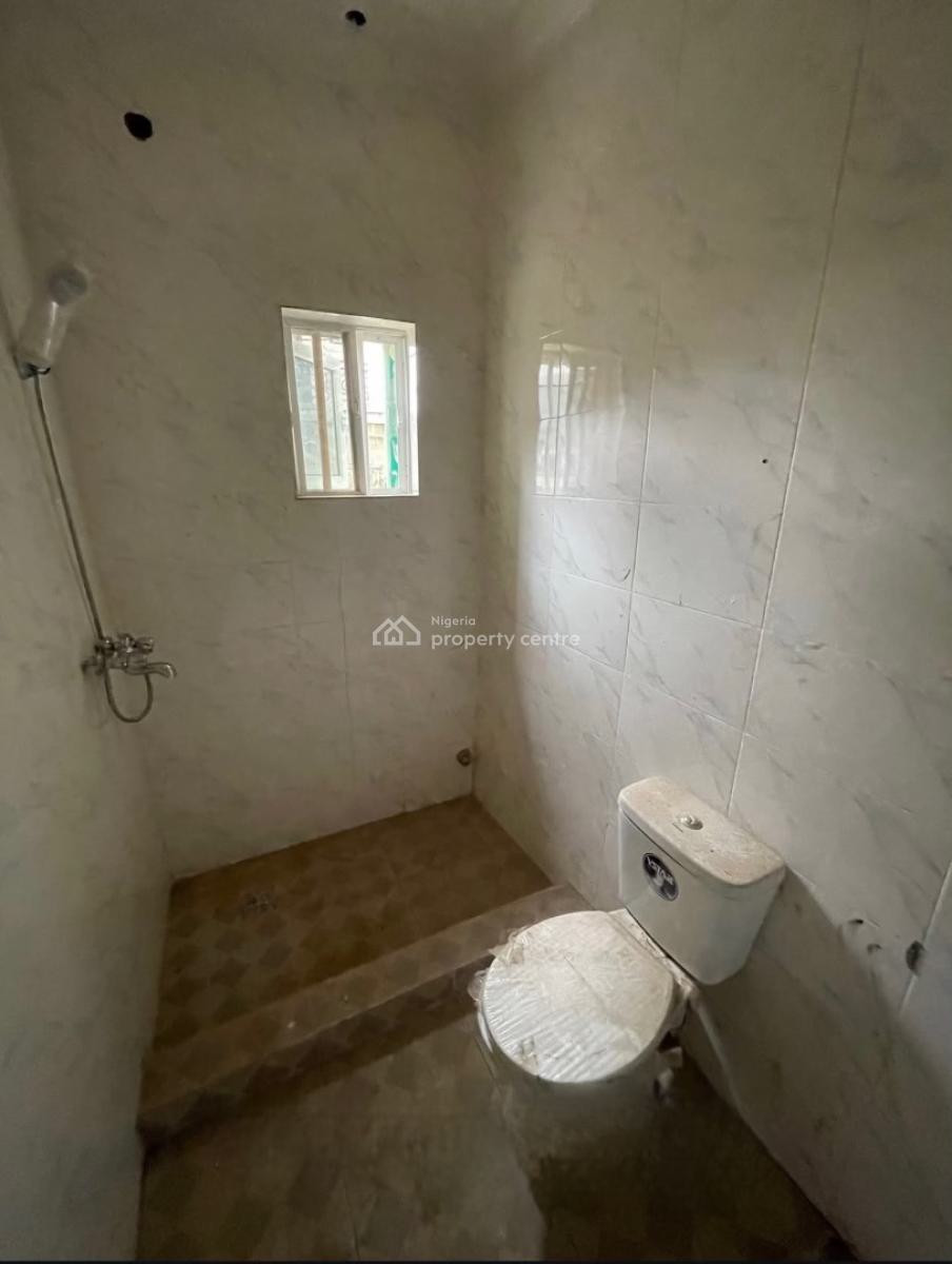 3 Bedroom Spacious Apartment, Iyana Ipaja, Ipaja, Lagos, Flat / Apartment for Sale