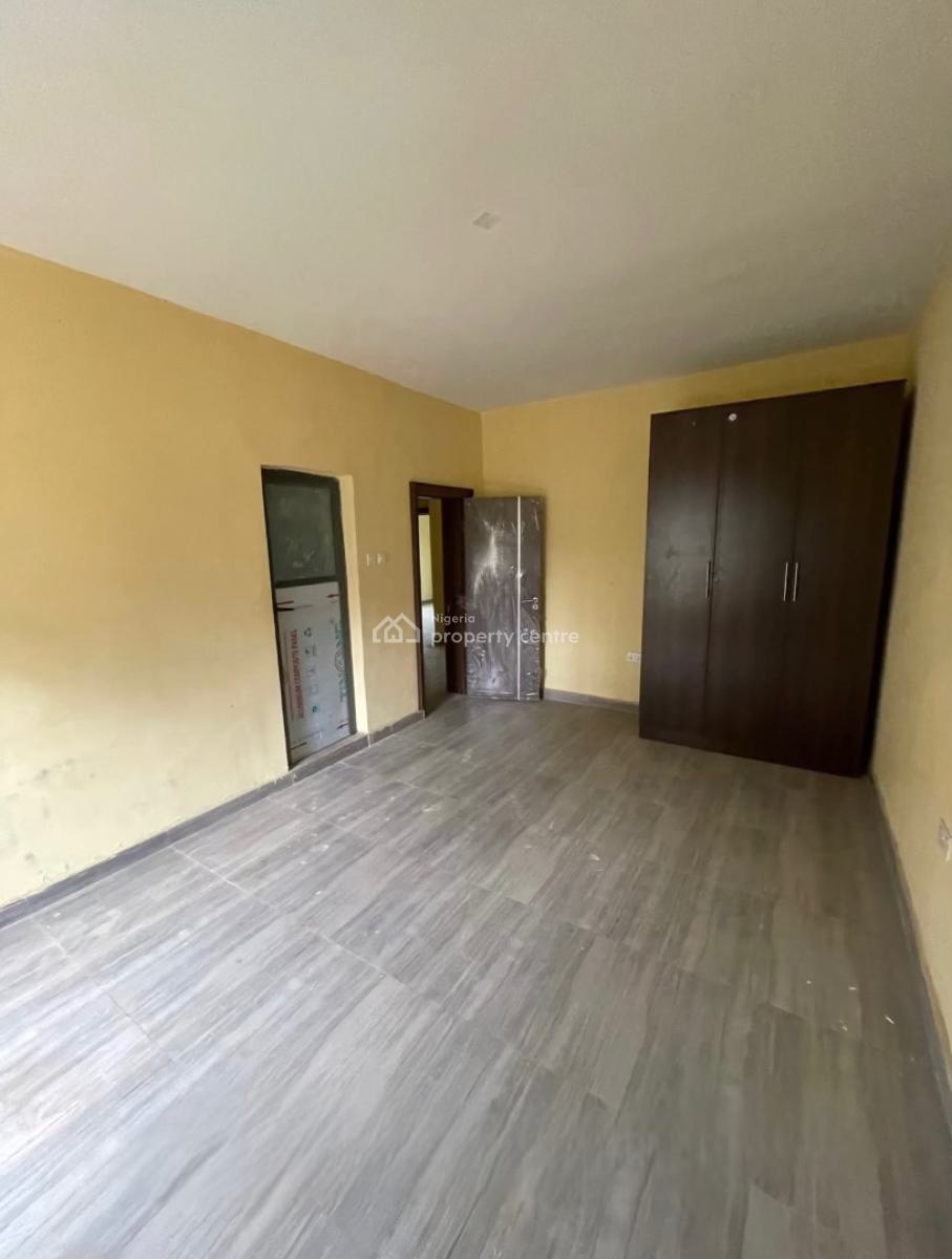 3 Bedroom Spacious Apartment, Iyana Ipaja, Ipaja, Lagos, Flat / Apartment for Sale