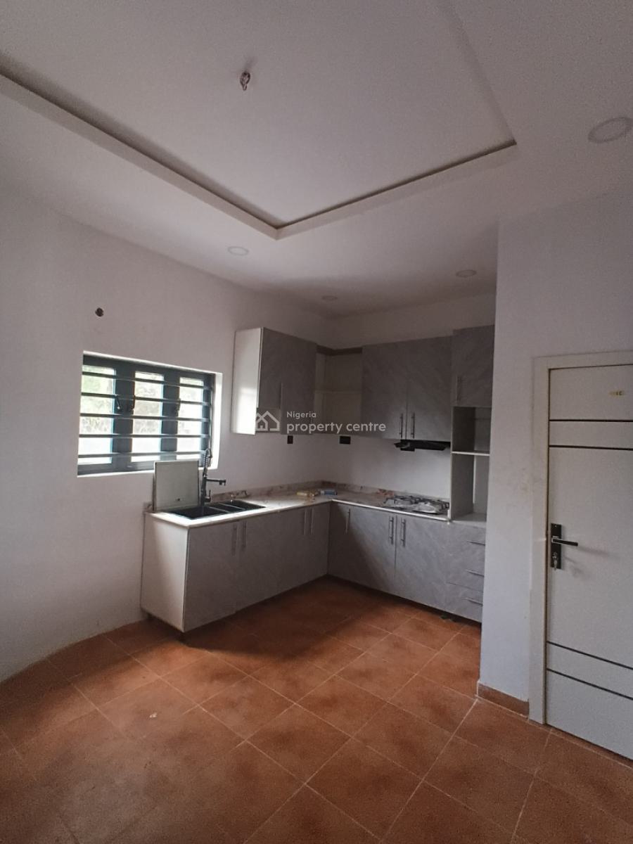4bedroom Terrace with Bq, Ikeja, Lagos, Terraced Duplex for Sale