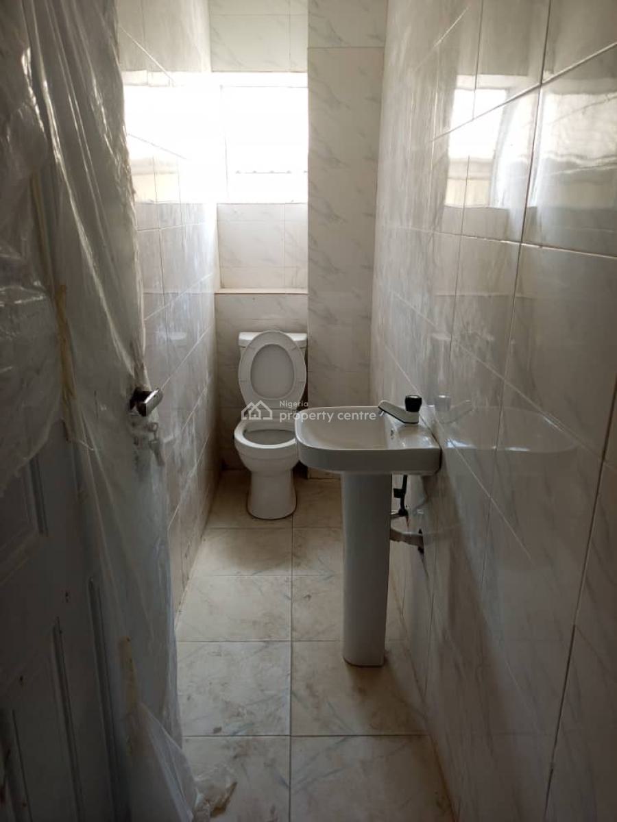Mini Flat, Ologolo, Lekki, Lagos, Mini Flat (room and Parlour) for Rent