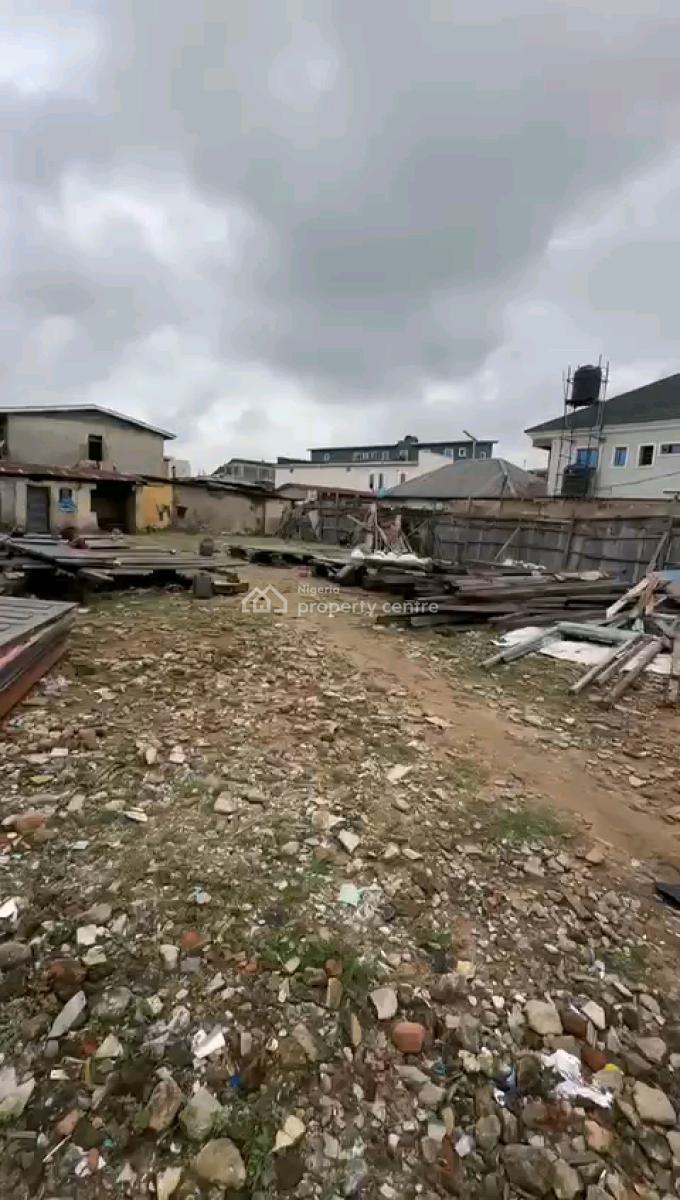 Conerpiece Land Measuring 327sqms, Ladilak, Pedro, Gbagada, Lagos, Mixed-use Land for Sale