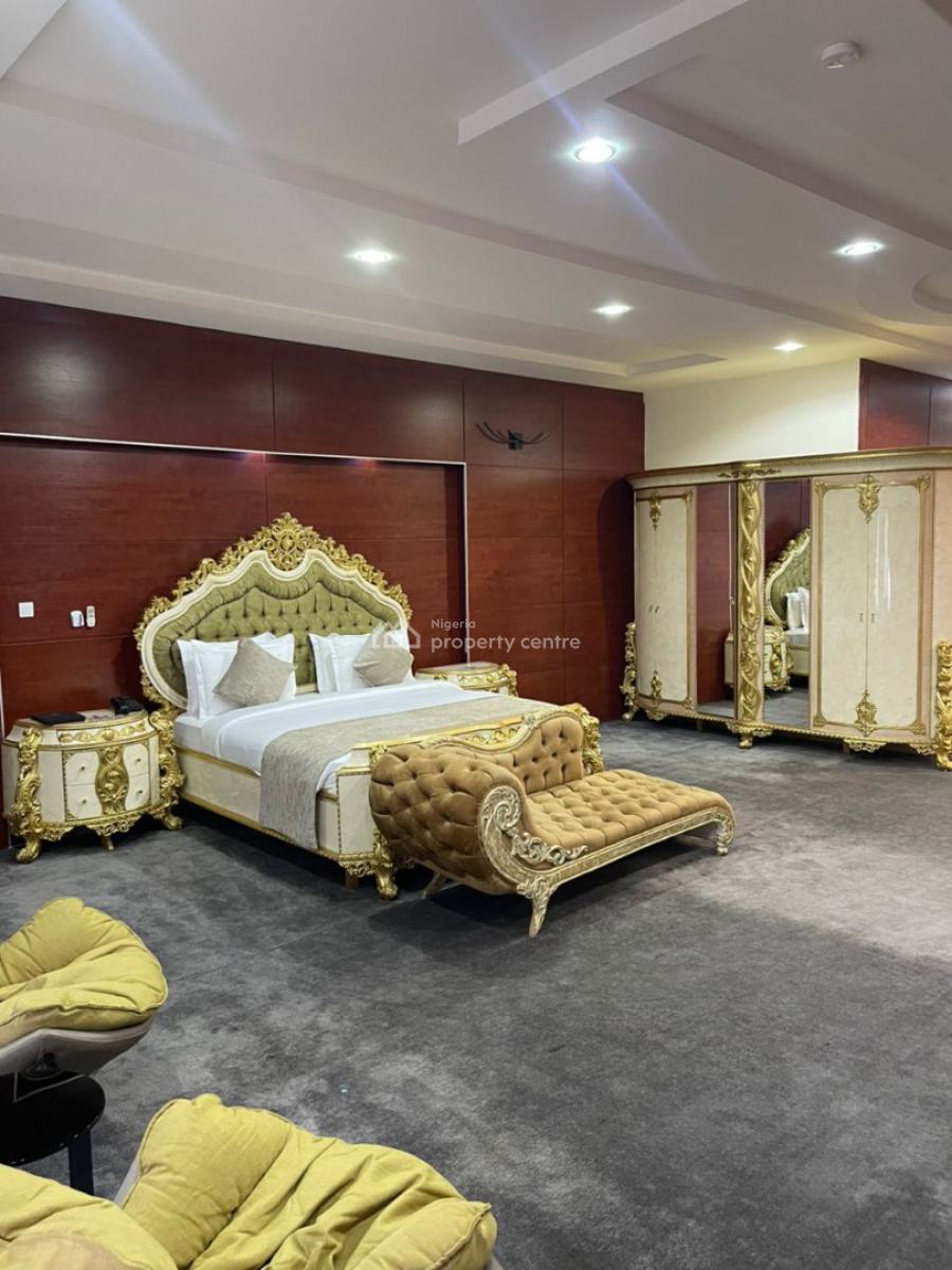Urban Presidential Suite with Penthouse, Rajab Naibi Street, Off Abubakar Koko Avenue, Life Camp, Abuja, Flat / Apartment Short Let