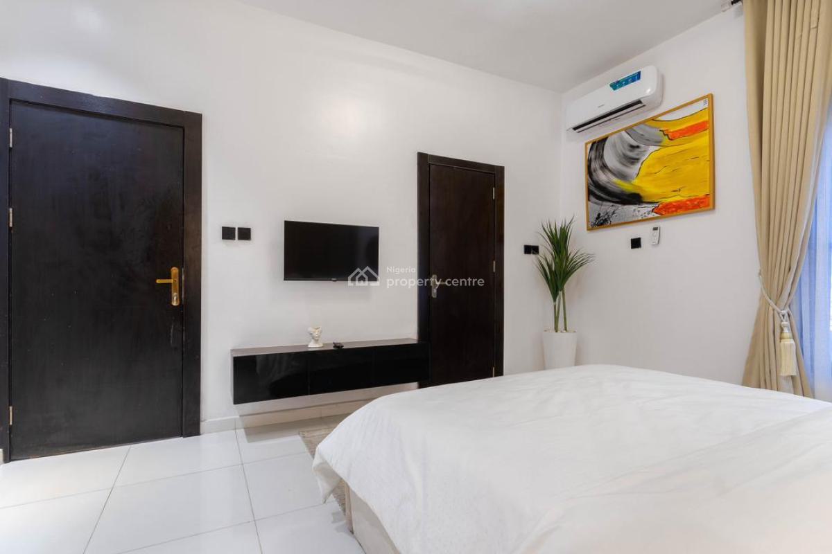 Luxury 2 Bedroom Apartment with Gym, Located Inside a Good Estate,good Road and Clean Water, Ikate, Lekki, Lagos, Flat / Apartment Short Let