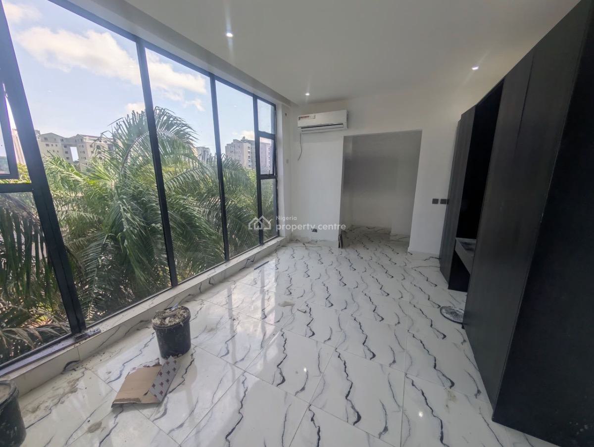 Well Built 3 Bedrooms Maisonette Apartment with One Room Bq, Ikoyi, Old Ikoyi, Ikoyi, Lagos, Flat / Apartment for Rent