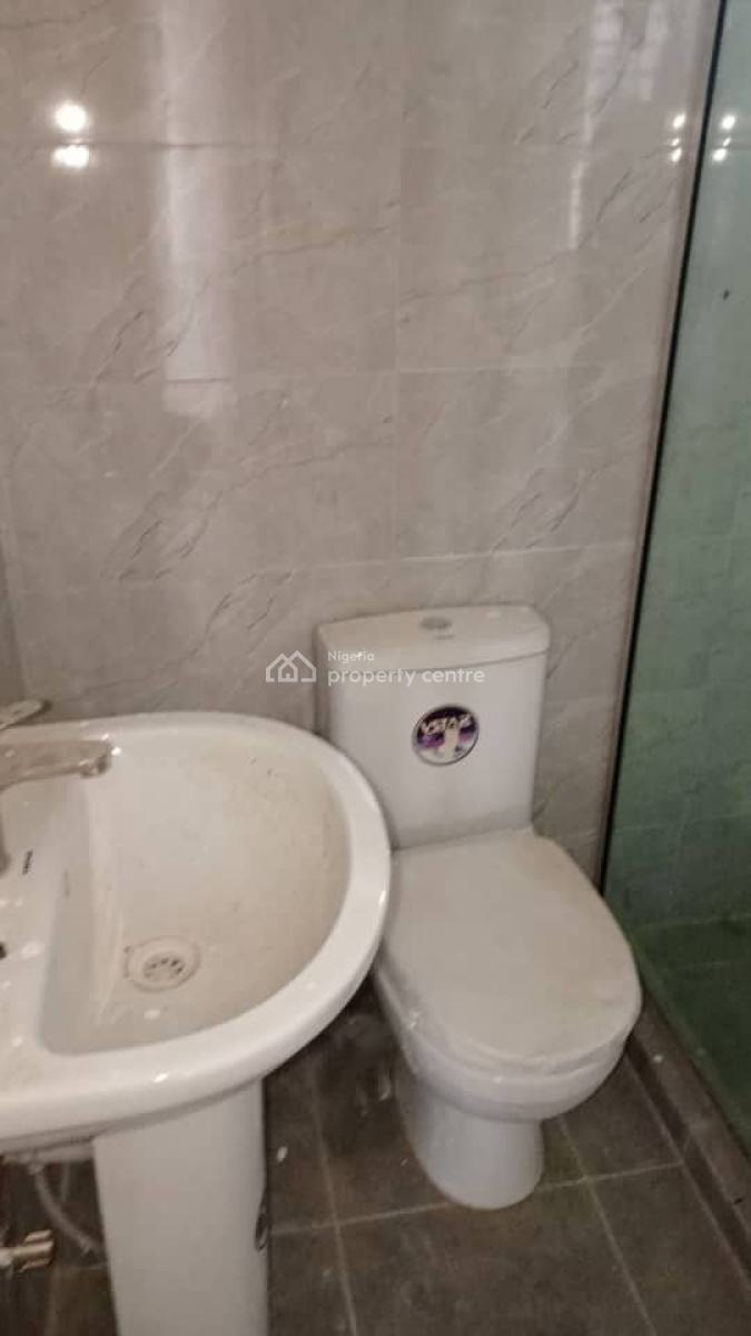 Luxury 4bedroom Terrace House with Bq at Atlantic View Estate, Jeff Vwede Street, Alpha Beach Road, Atlantic View Estate, Igbo Efon, Lekki, Lagos, Terraced Duplex for Rent