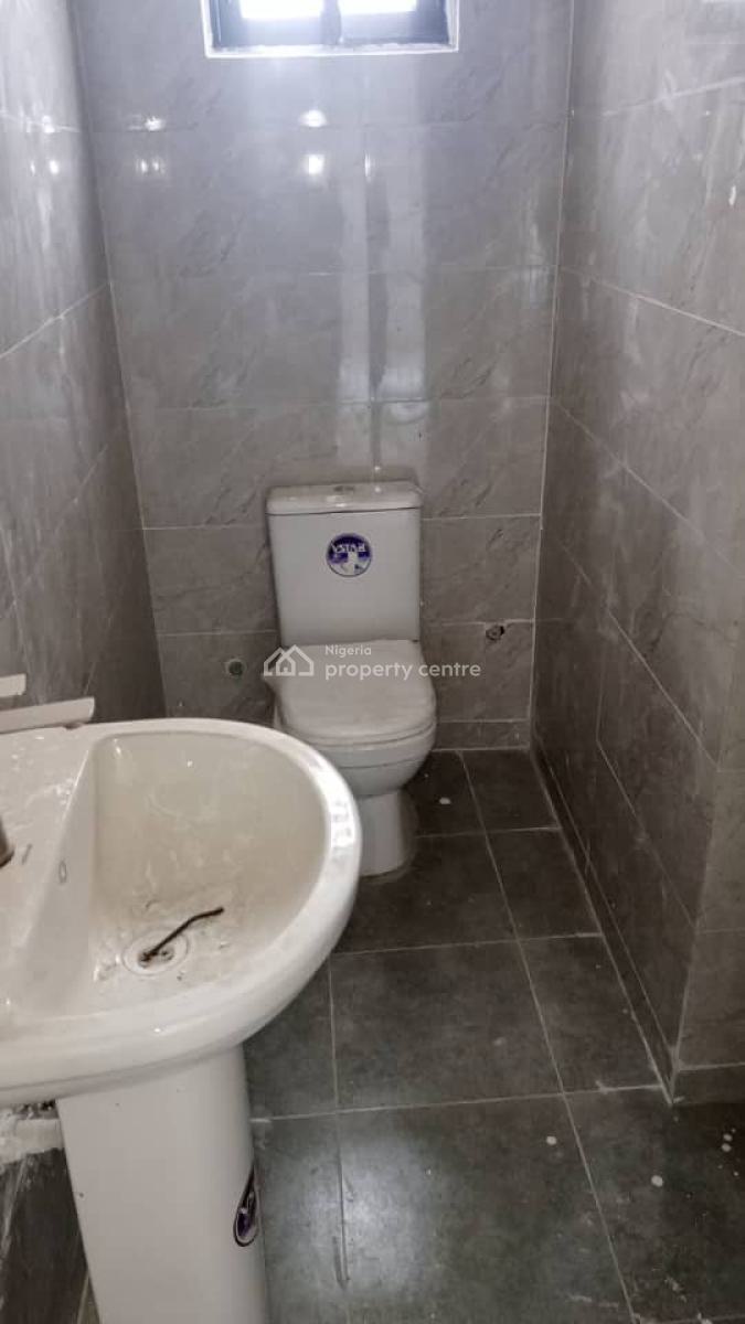 Luxury 4bedroom Terrace House with Bq at Atlantic View Estate, Jeff Vwede Street, Alpha Beach Road, Atlantic View Estate, Igbo Efon, Lekki, Lagos, Terraced Duplex for Rent