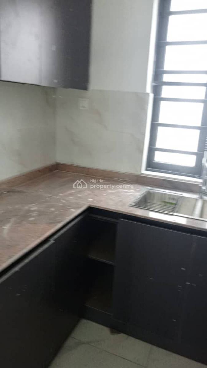 Luxury 4bedroom Terrace House with Bq at Atlantic View Estate, Jeff Vwede Street, Alpha Beach Road, Atlantic View Estate, Igbo Efon, Lekki, Lagos, Terraced Duplex for Rent