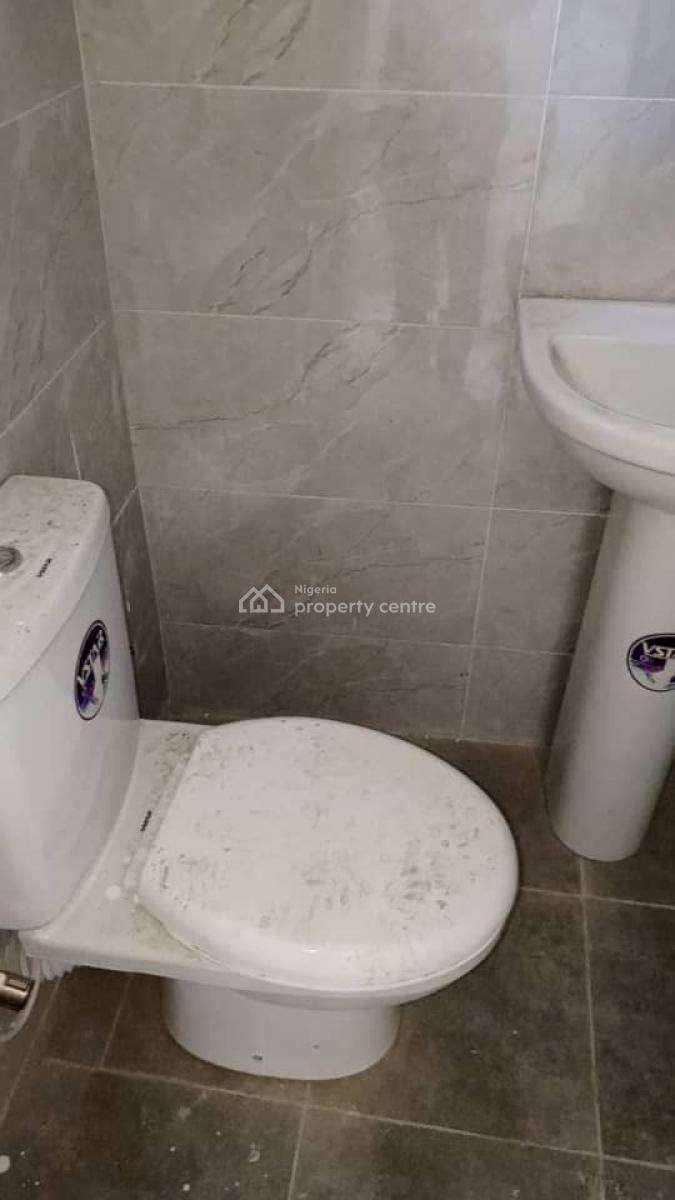 Luxury 4bedroom Terrace House with Bq at Atlantic View Estate, Jeff Vwede Street, Alpha Beach Road, Atlantic View Estate, Igbo Efon, Lekki, Lagos, Terraced Duplex for Rent