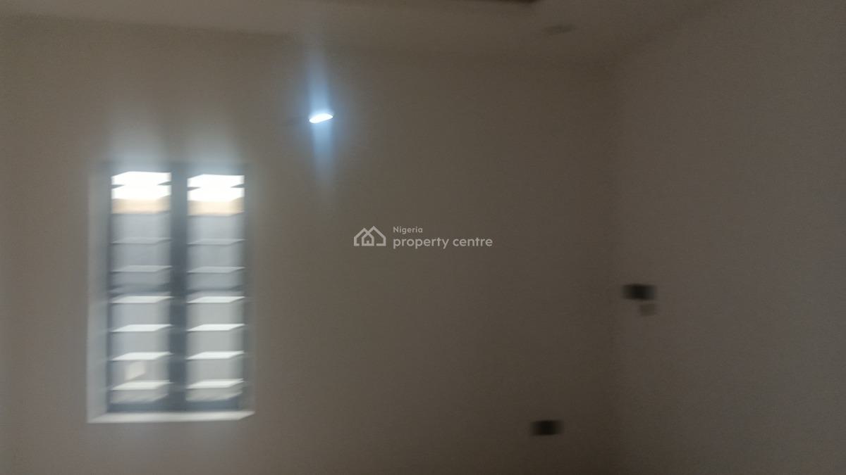 a Luxury 3 Bedrooms at Fo1 Kubwa, Mpb, Fo1 Layout, Kubwa, Abuja, Terraced Duplex for Rent