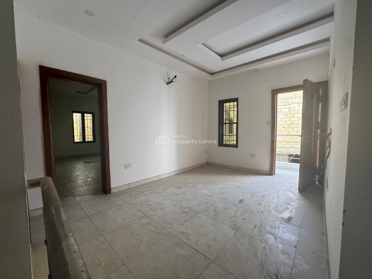 a Well Built 5 Bedroom Fully Detached Duplex with a Room Bq, U3 Estate, 2nd Roundabout Lekki Right, Lekki Phase 1, Lekki, Lagos, Detached Duplex for Sale