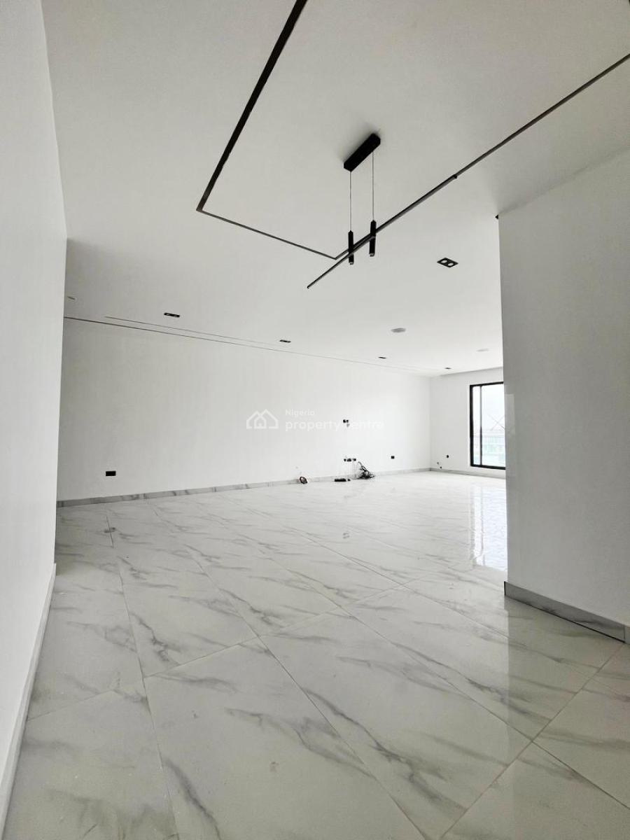 Opulent 2 Bedroom Apartment with Bq, Swimming Pool, Elevator, Lekki Phase 1, Lekki Phase 1, Lekki, Lagos, Block of Flats for Sale