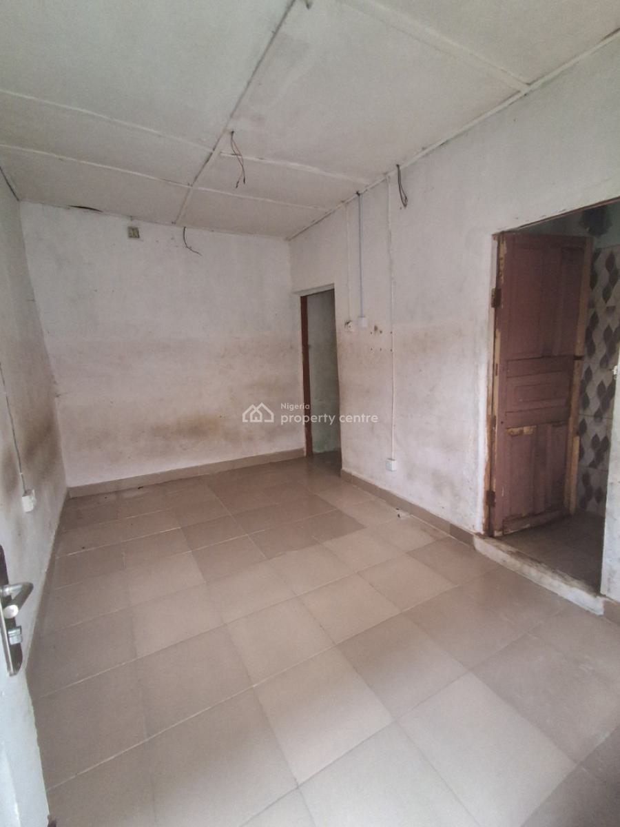 Self Contain, Badore, Ajah, Lagos, Self Contain (single Rooms) for Rent