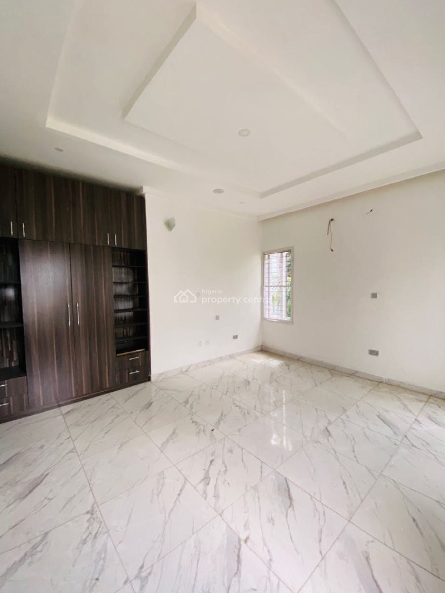 a Tasteful 7 Bedroom Detached Home, Pinnock Estate, Jakande, Lekki, Lagos, Detached Duplex for Sale