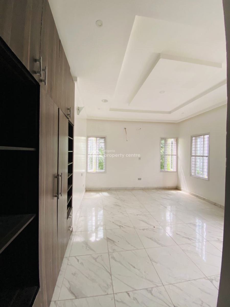 a Tasteful 7 Bedroom Detached Home, Pinnock Estate, Jakande, Lekki, Lagos, Detached Duplex for Sale