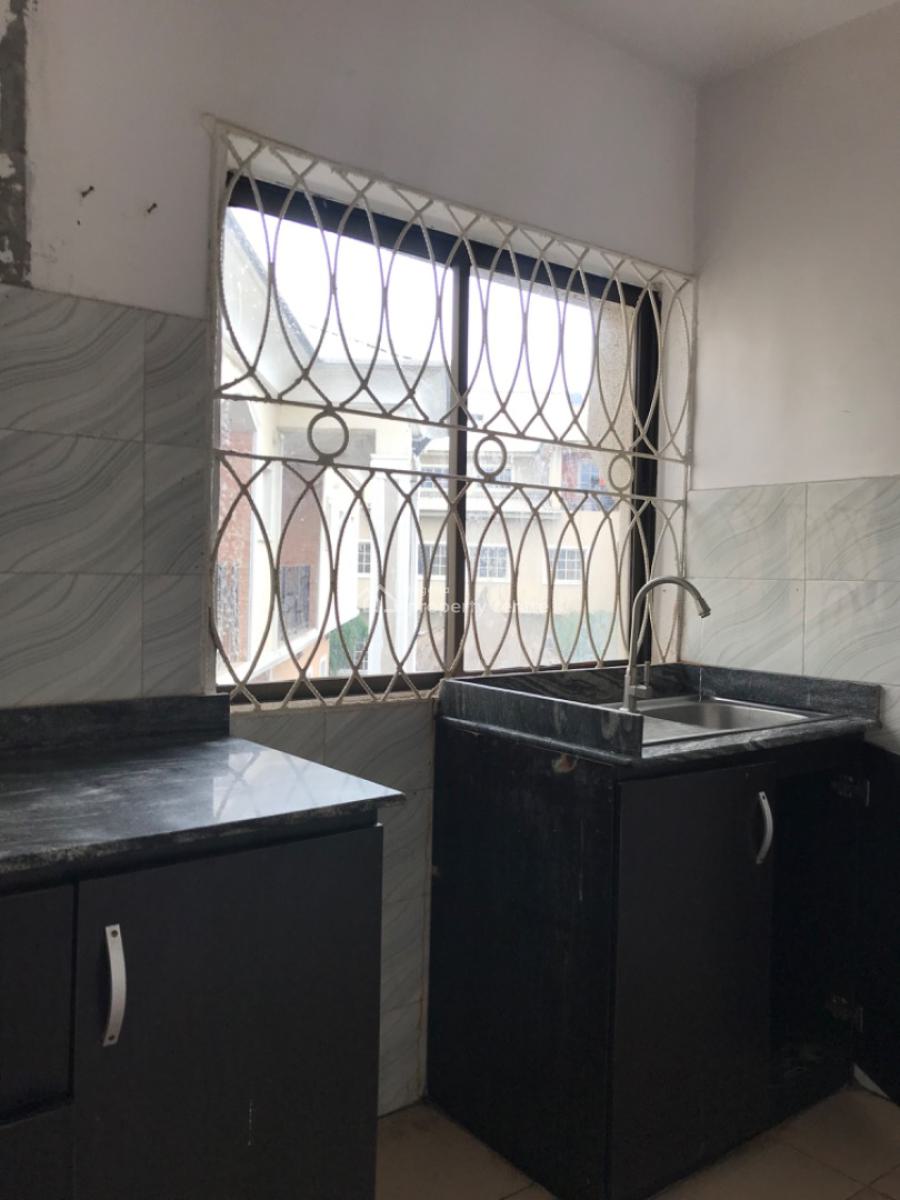 Very Massive Clean Standard Mini Flat with Guest Toilet, Off Admiralty Way, Lekki Phase 1, Lekki, Lagos, Mini Flat (room and Parlour) for Rent