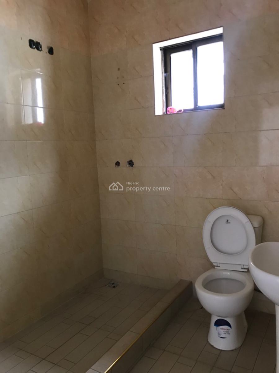 Very Massive Clean Standard Mini Flat with Guest Toilet, Off Admiralty Way, Lekki Phase 1, Lekki, Lagos, Mini Flat (room and Parlour) for Rent