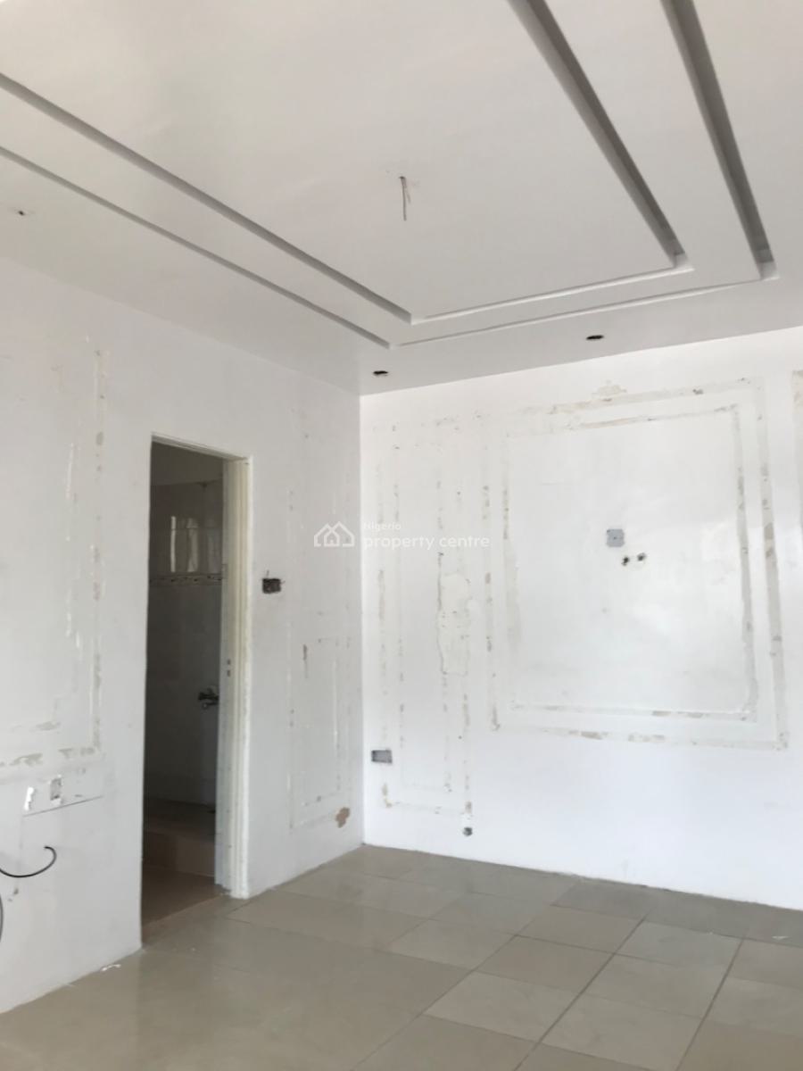 Very Massive Clean Standard Mini Flat with Guest Toilet, Off Admiralty Way, Lekki Phase 1, Lekki, Lagos, Mini Flat (room and Parlour) for Rent