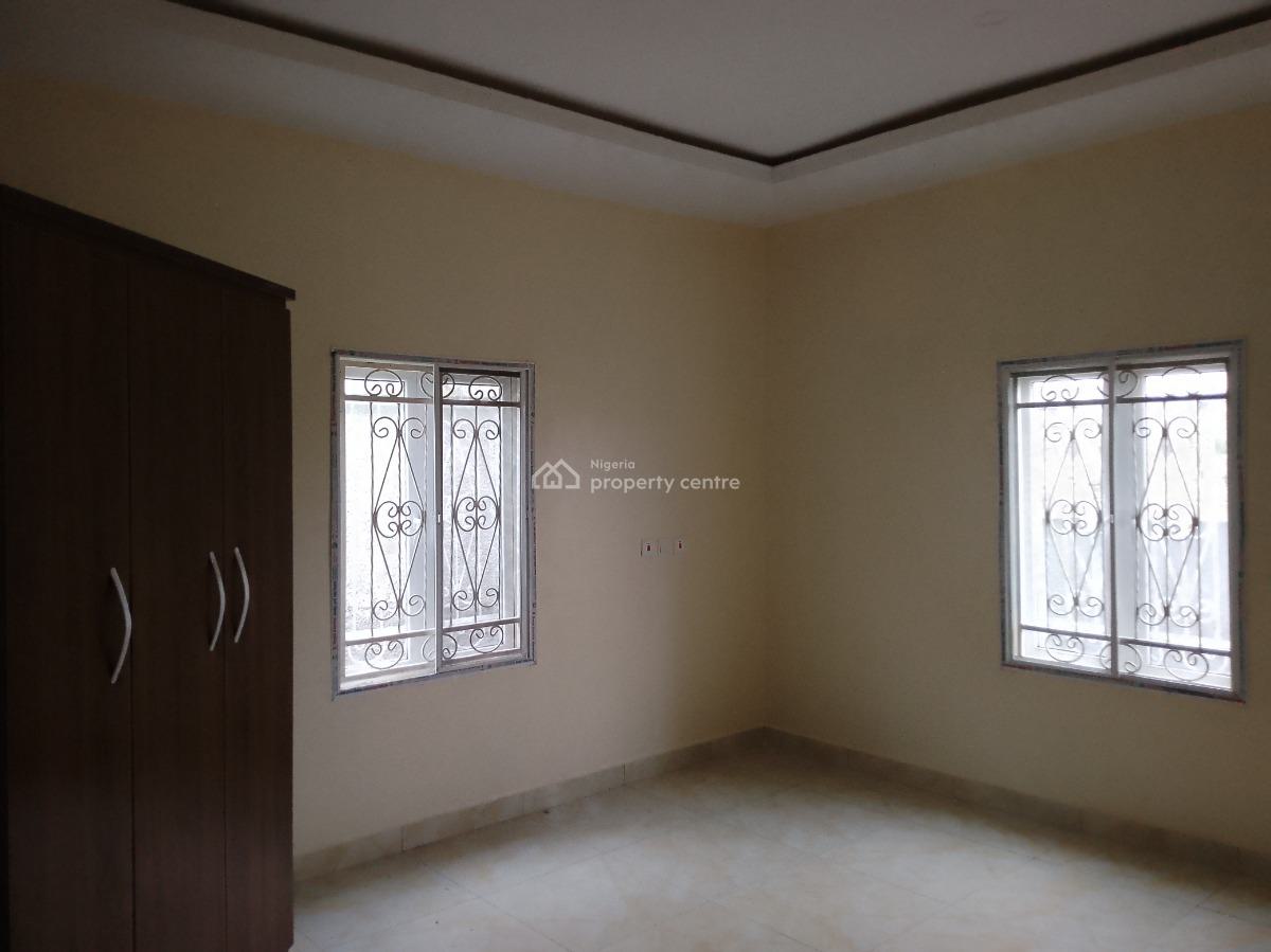 Luxury Two Bedroom Apartment, Around Nnpc Filling Station, Ushafa, Bwari, Abuja, Flat / Apartment for Rent