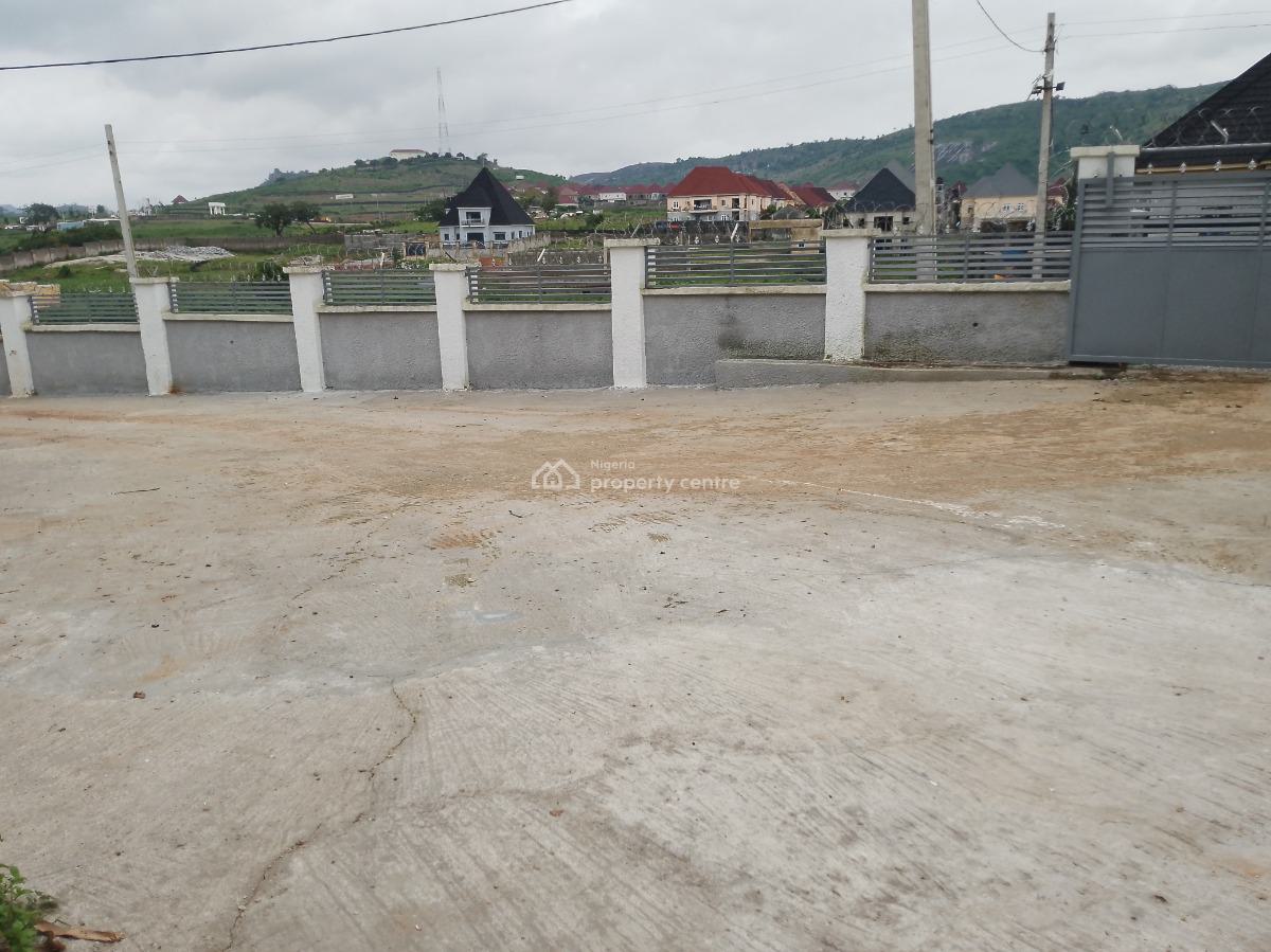 Luxury Two Bedroom Apartment, Around Nnpc Filling Station, Ushafa, Bwari, Abuja, Flat / Apartment for Rent
