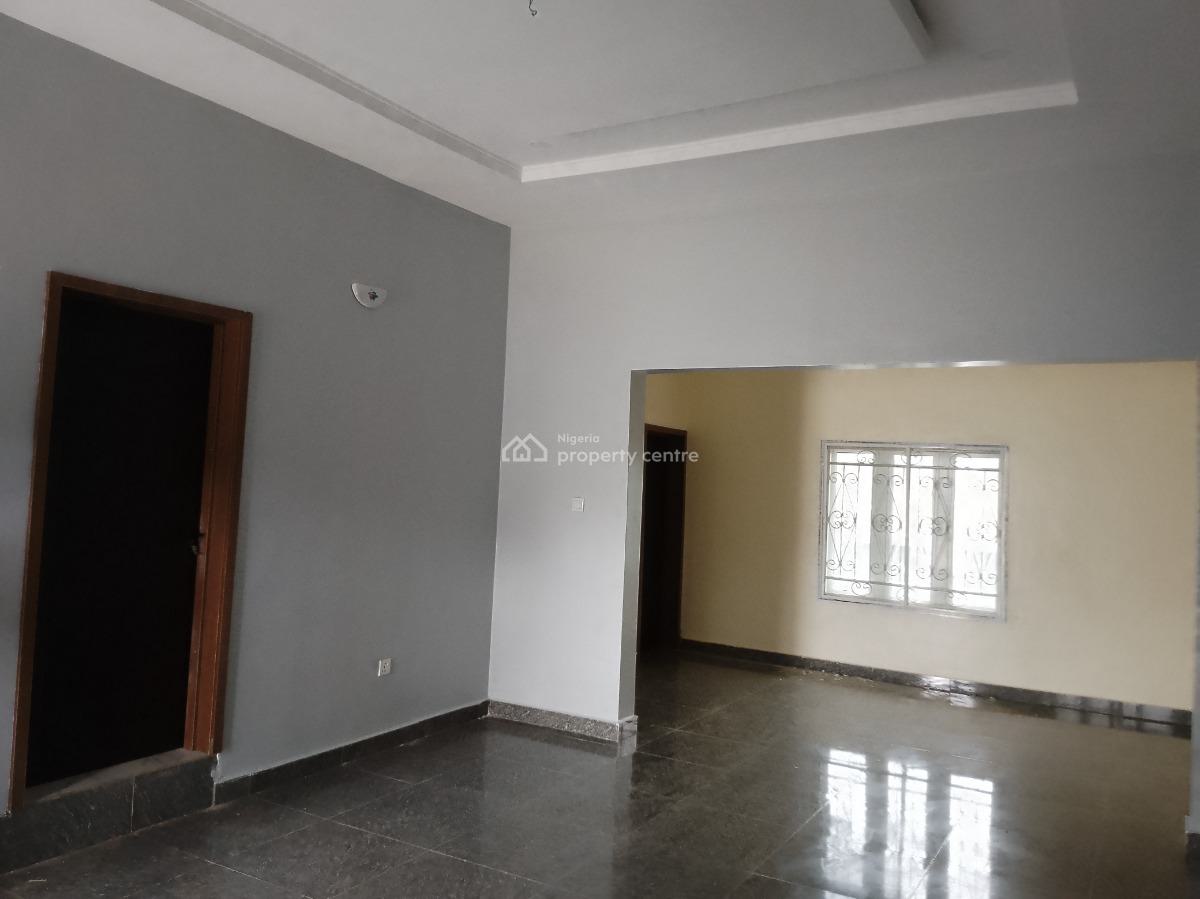 Luxury Two Bedroom Apartment, Around Nnpc Filling Station, Ushafa, Bwari, Abuja, Flat / Apartment for Rent