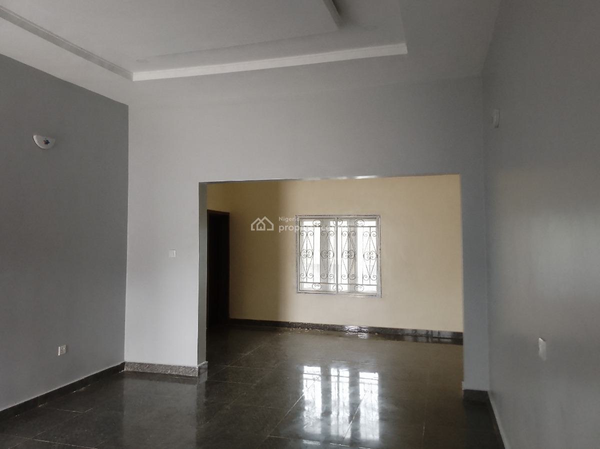 Luxury Two Bedroom Apartment, Around Nnpc Filling Station, Ushafa, Bwari, Abuja, Flat / Apartment for Rent