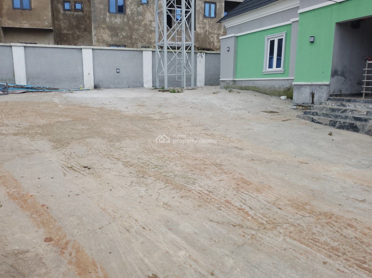 Luxury Two Bedroom Apartment, Around Nnpc Filling Station, Ushafa, Bwari, Abuja, Flat / Apartment for Rent