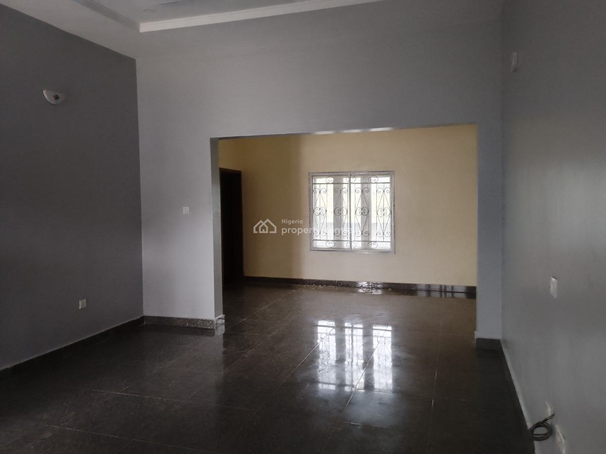 Luxury Two Bedroom Apartment, Around Nnpc Filling Station, Ushafa, Bwari, Abuja, Flat / Apartment for Rent