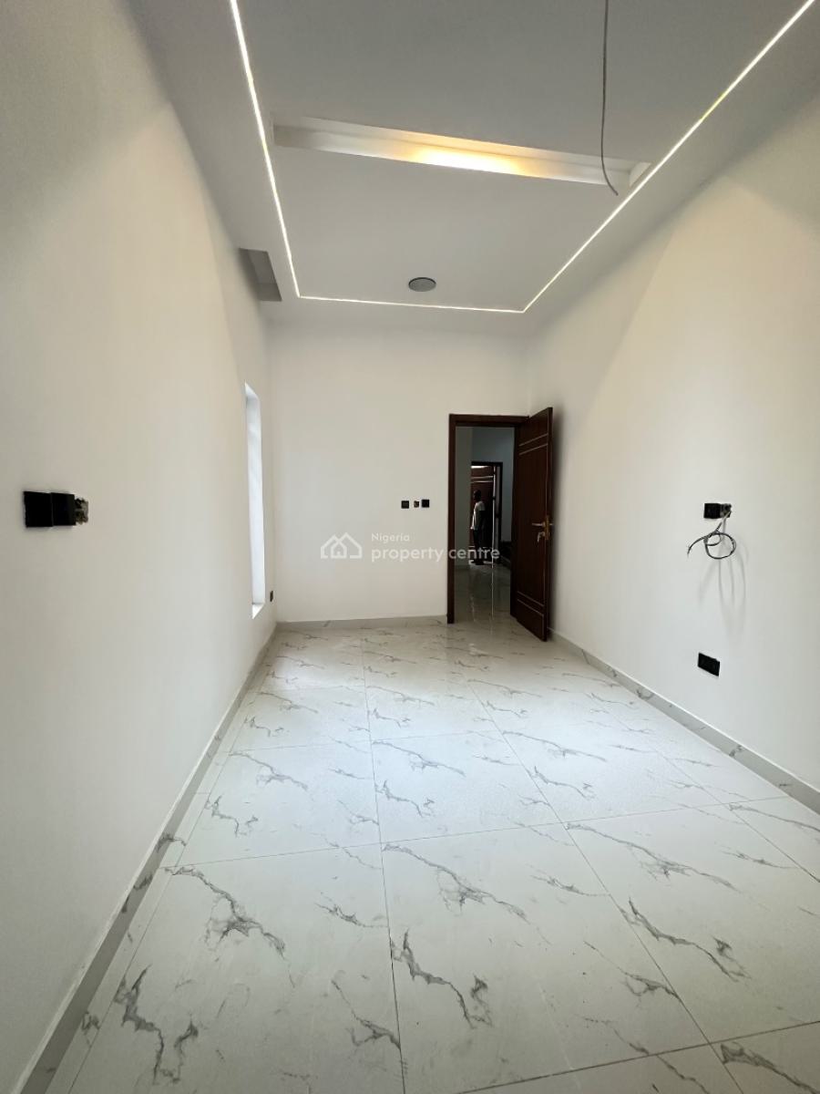 Neatly Built 4 Bedroom Terrace Duplex with Bq & Pool, Osapa, Lekki, Lagos, Terraced Duplex for Sale
