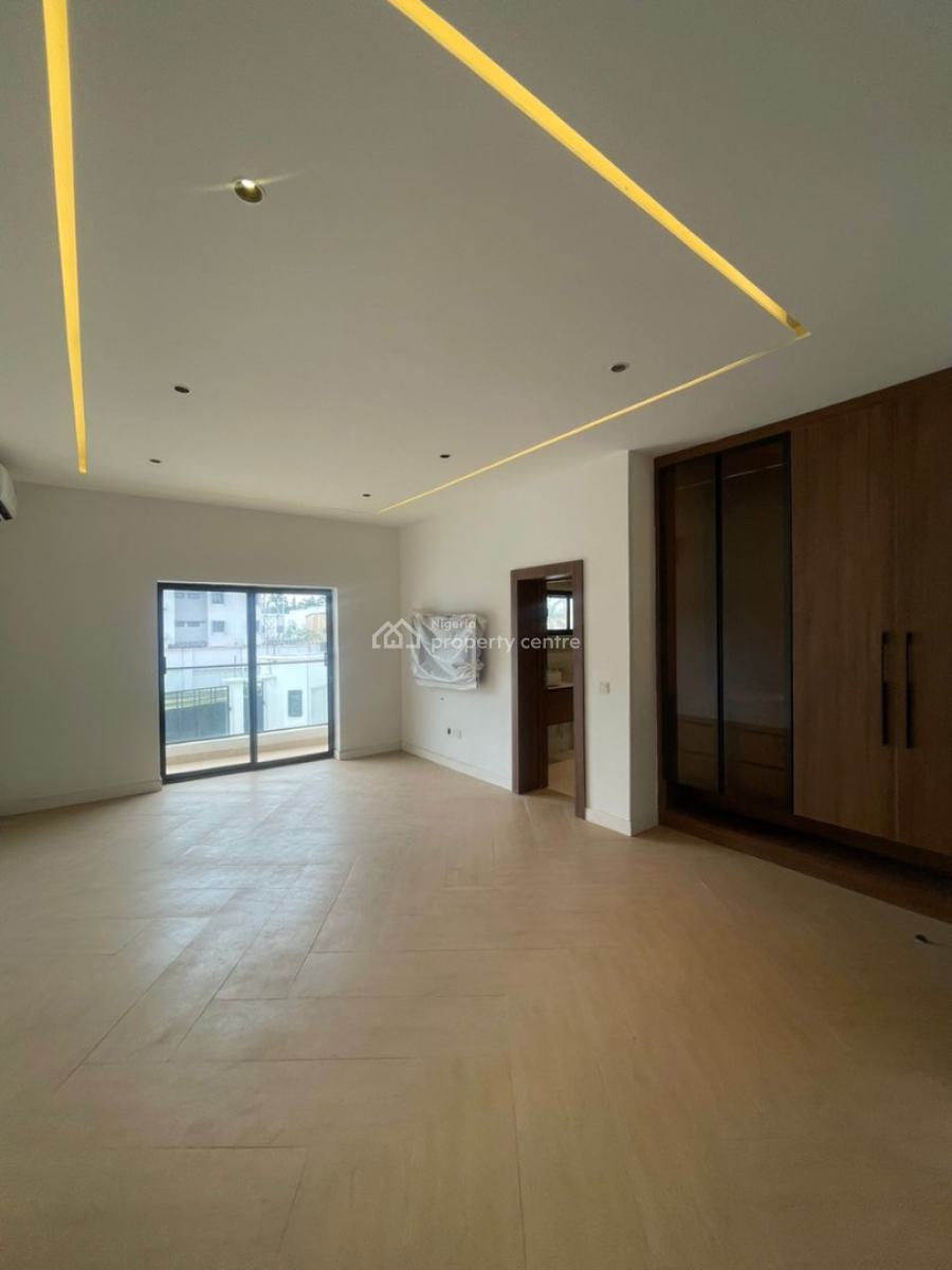 Main 5bedroom Semi-detached Twin Duplec, Asokoro District, Abuja, Semi-detached Duplex for Sale