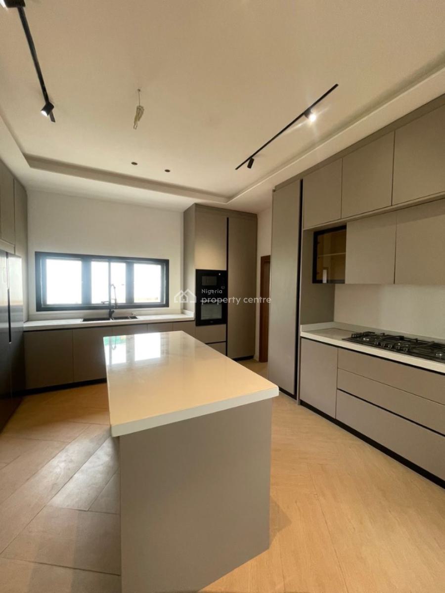 Main 5bedroom Semi-detached Twin Duplec, Asokoro District, Abuja, Semi-detached Duplex for Sale